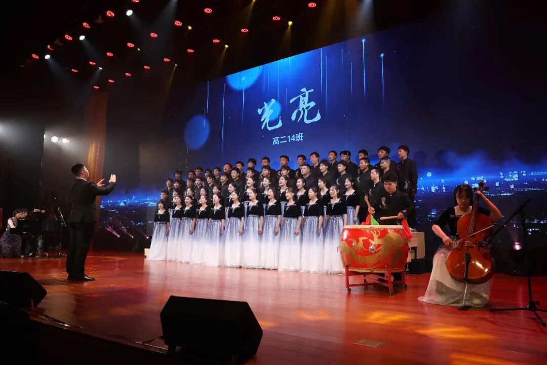 高二14 光亮.JPG