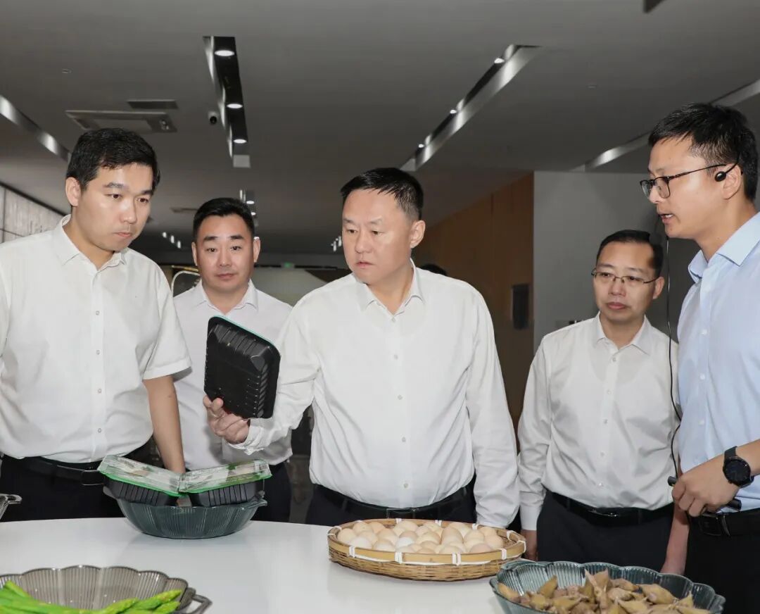 杨书记调研水利农业.jpg