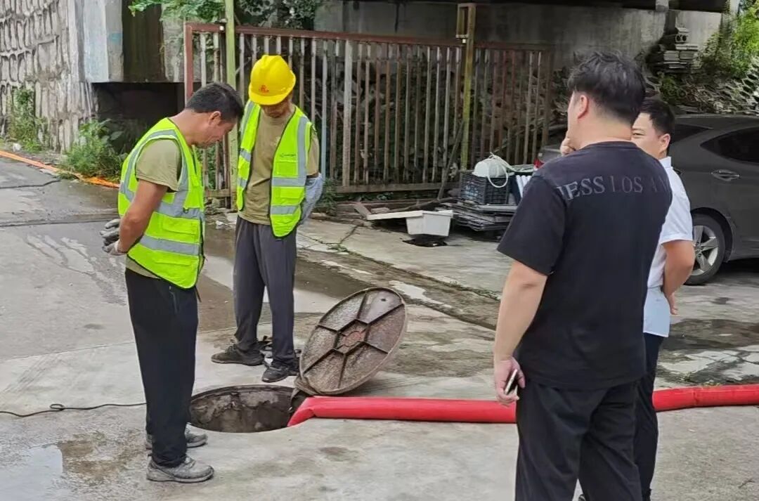 e6d5bcecd6387bef6b3f0dea37cc7013.jpg
