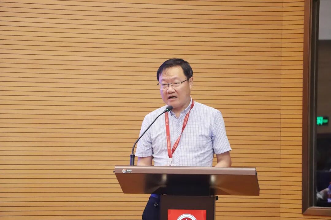 jiang.jpg
